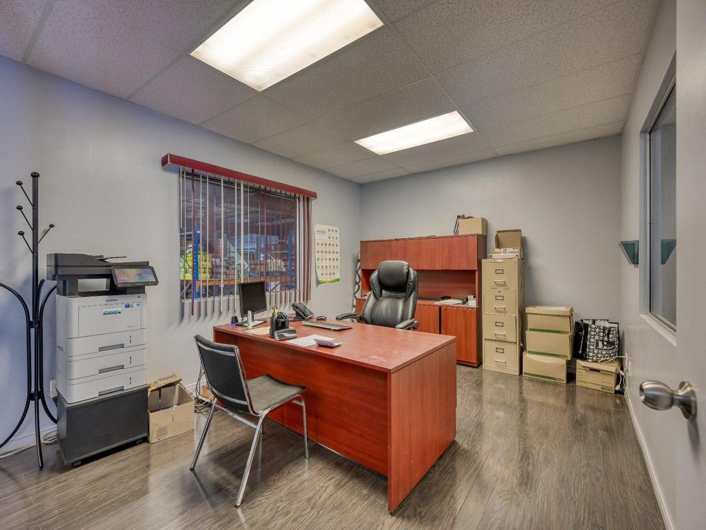 









4068


Rue Alfred-Laliberté

,
Boisbriand,




QC
J7H1P8

