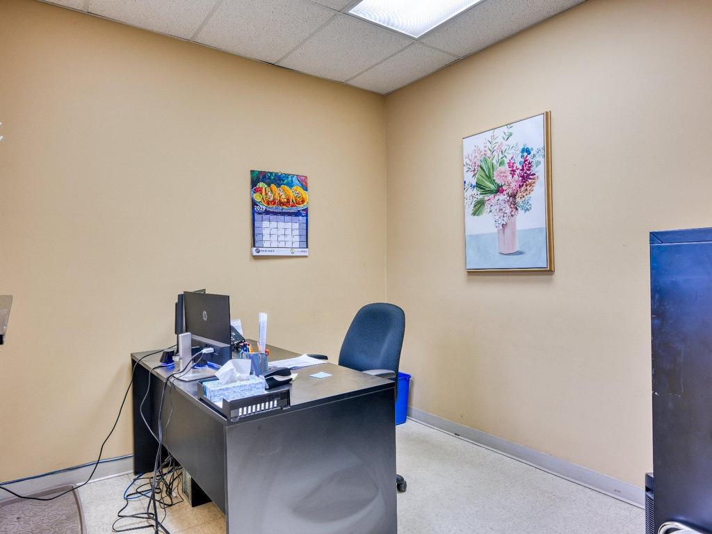 









4068


Rue Alfred-Laliberté

,
Boisbriand,




QC
J7H1P8

