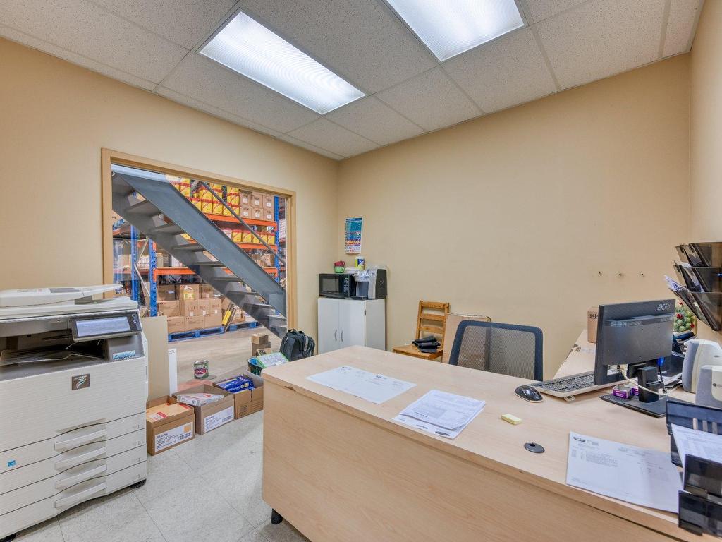 









4068


Rue Alfred-Laliberté

,
Boisbriand,




QC
J7H1P8

