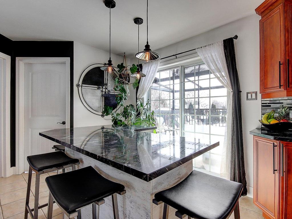 









153


Rue des Cerisiers

,
Saint-Jean-sur-Richelieu,




QC
J2X4R8

