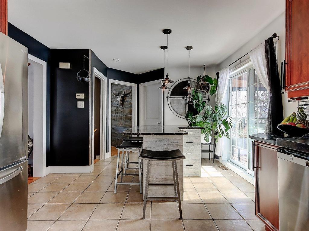 









153


Rue des Cerisiers

,
Saint-Jean-sur-Richelieu,




QC
J2X4R8

