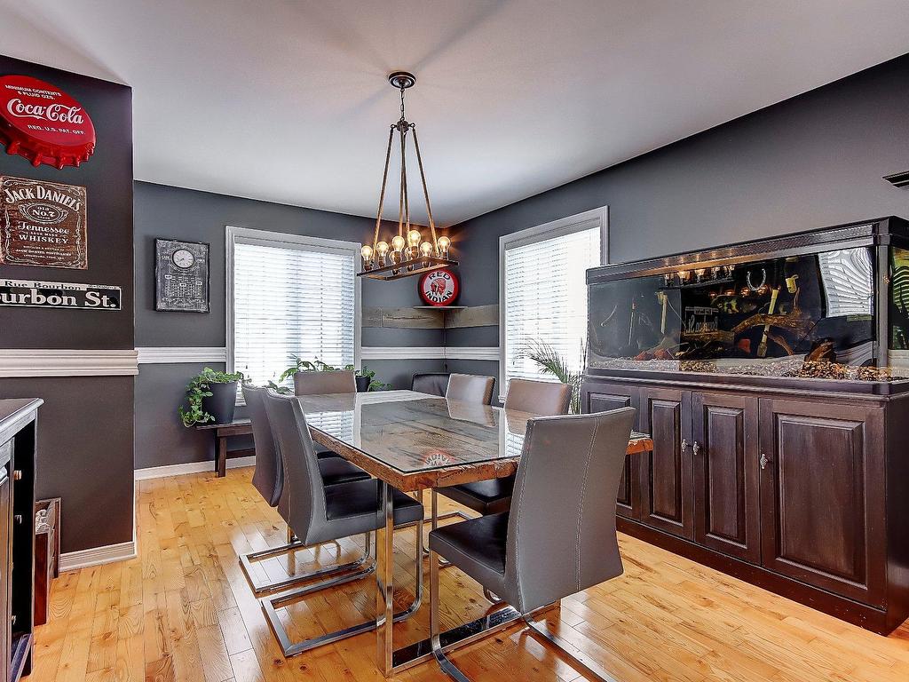 









153


Rue des Cerisiers

,
Saint-Jean-sur-Richelieu,




QC
J2X4R8

