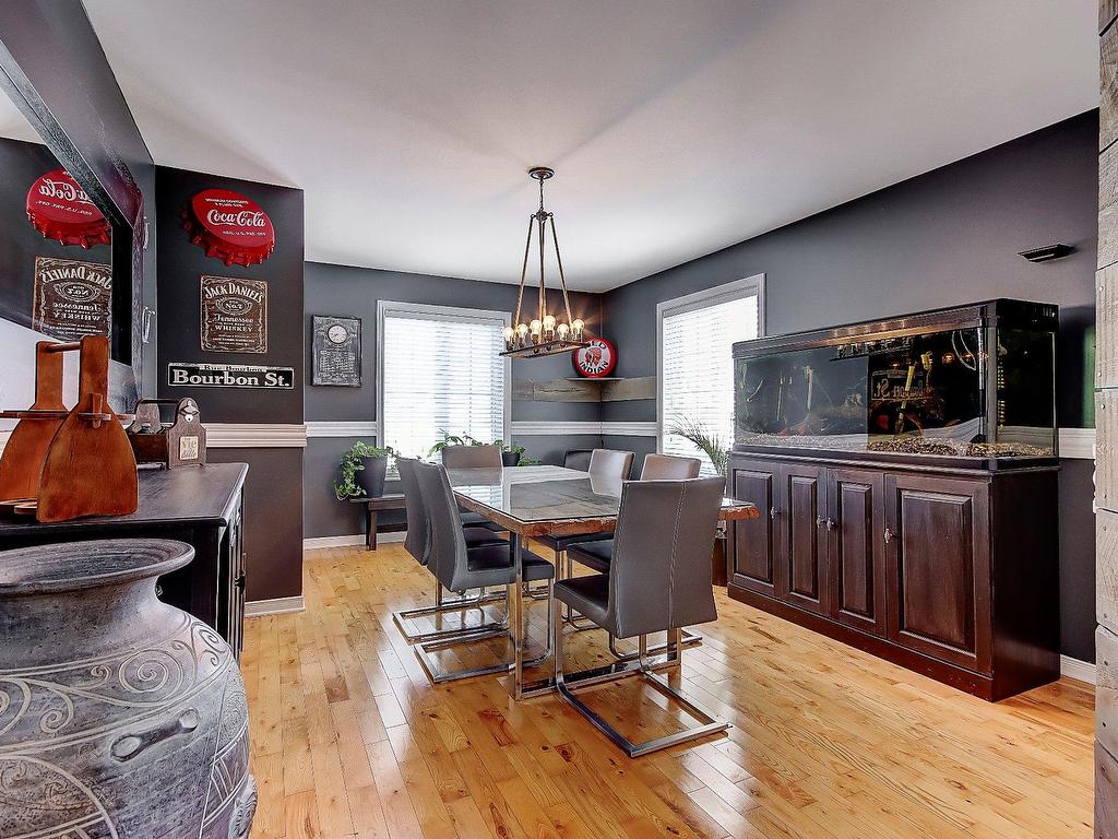 









153


Rue des Cerisiers

,
Saint-Jean-sur-Richelieu,




QC
J2X4R8

