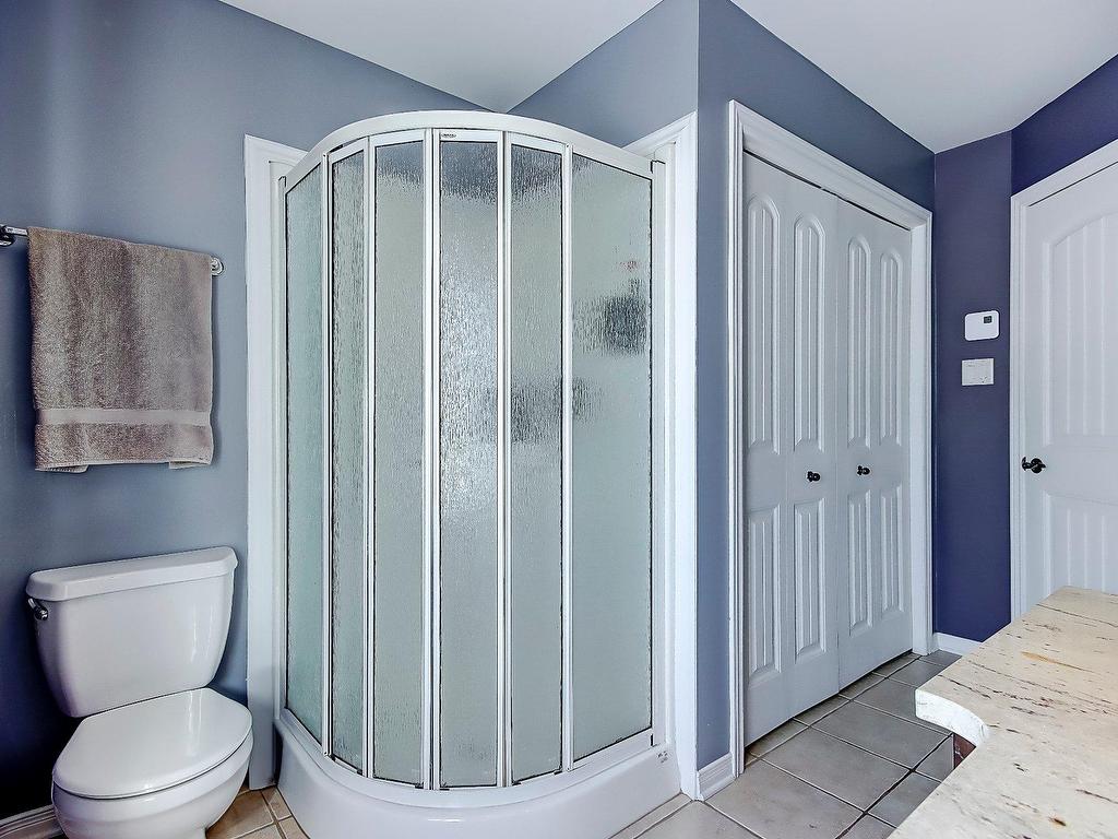 









153


Rue des Cerisiers

,
Saint-Jean-sur-Richelieu,




QC
J2X4R8

