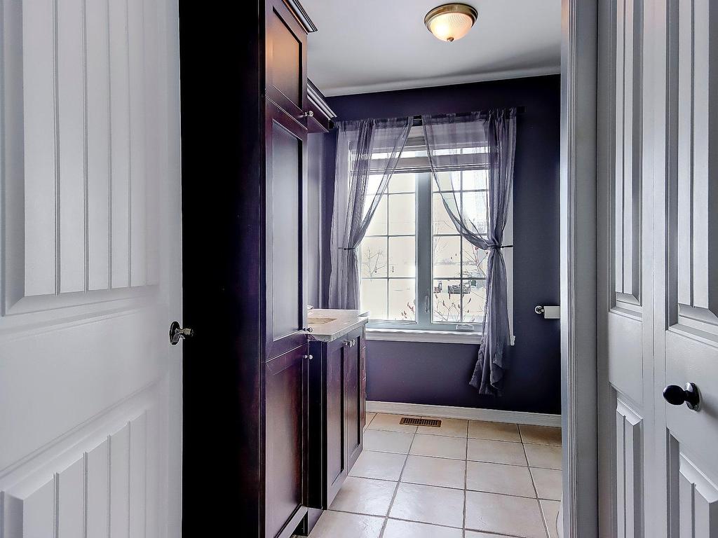 









153


Rue des Cerisiers

,
Saint-Jean-sur-Richelieu,




QC
J2X4R8

