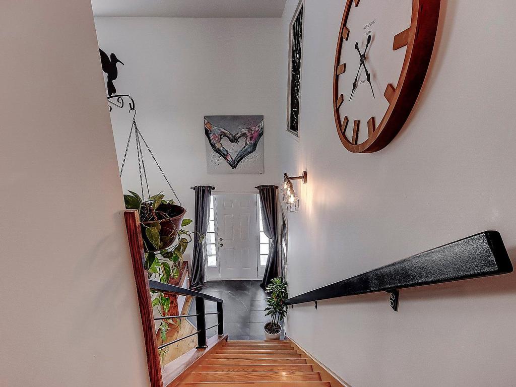 









153


Rue des Cerisiers

,
Saint-Jean-sur-Richelieu,




QC
J2X4R8

