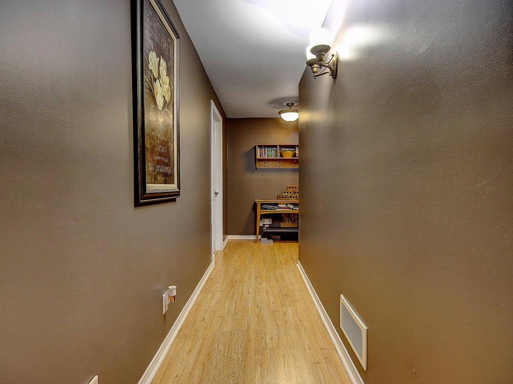 









153


Rue des Cerisiers

,
Saint-Jean-sur-Richelieu,




QC
J2X4R8

