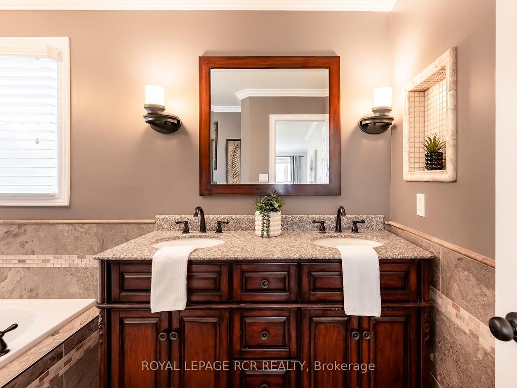 









51


Meadow

Drive,
Orangeville,




ON
L9W 4C7


