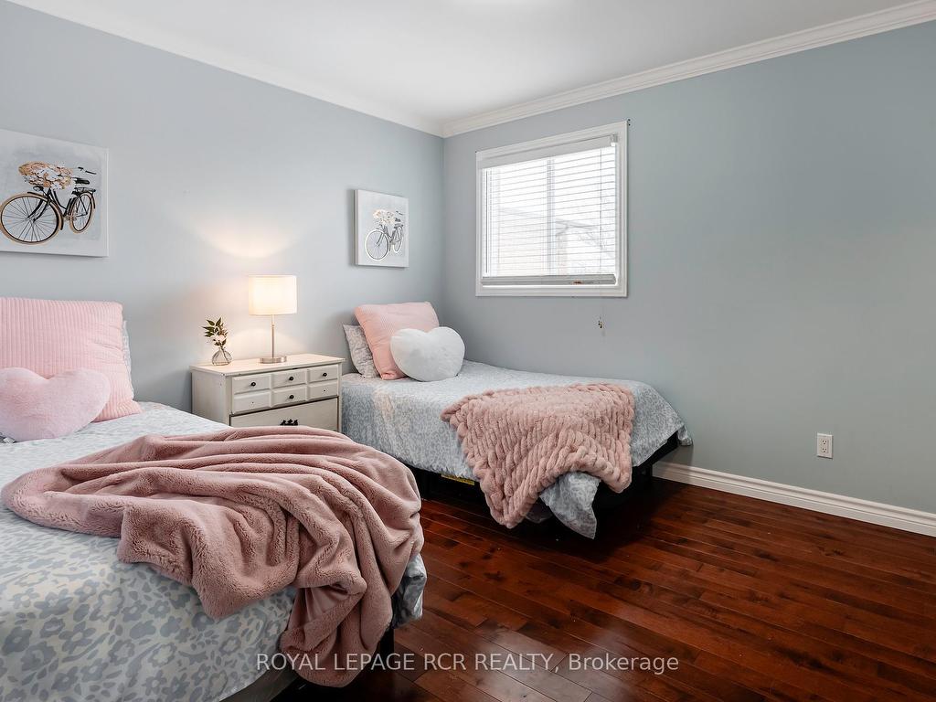 









51


Meadow

Drive,
Orangeville,




ON
L9W 4C7

