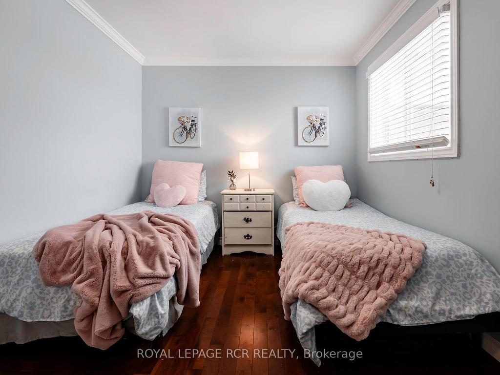 









51


Meadow

Drive,
Orangeville,




ON
L9W 4C7

