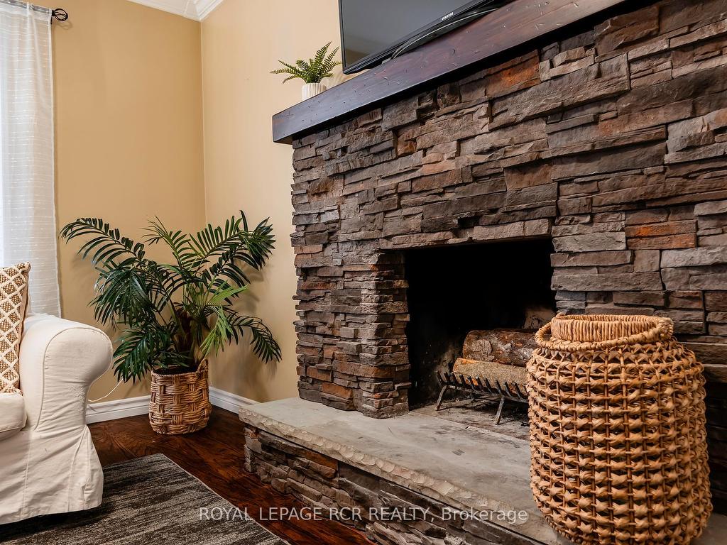 









51


Meadow

Drive,
Orangeville,




ON
L9W 4C7

