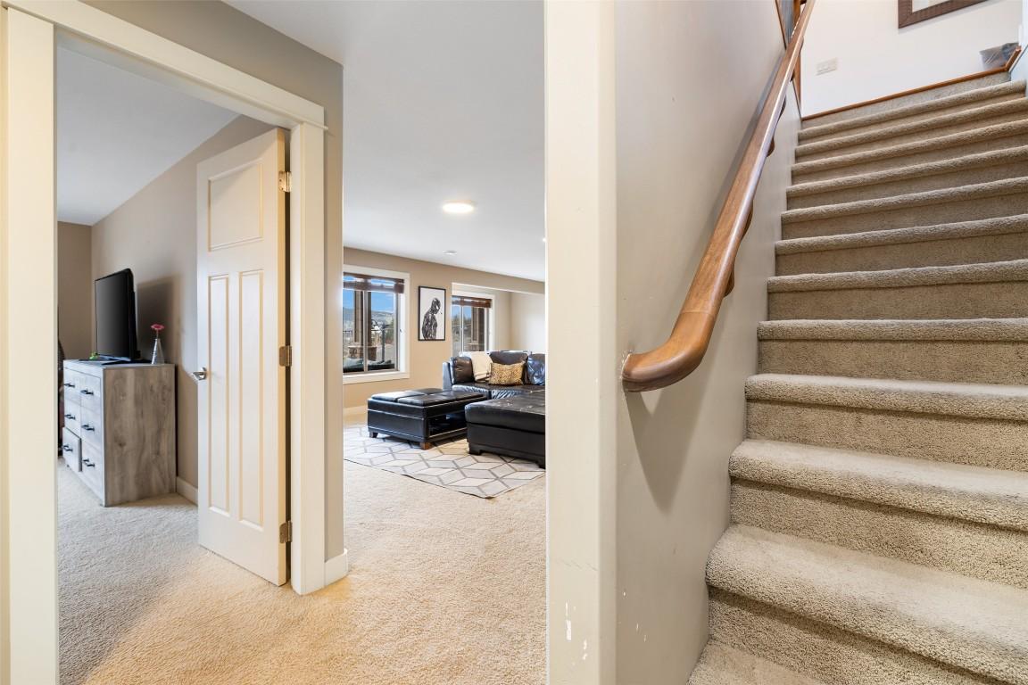 









13044


Lake Hill

Drive,
Lake Country,




BC
V4V 2P1

