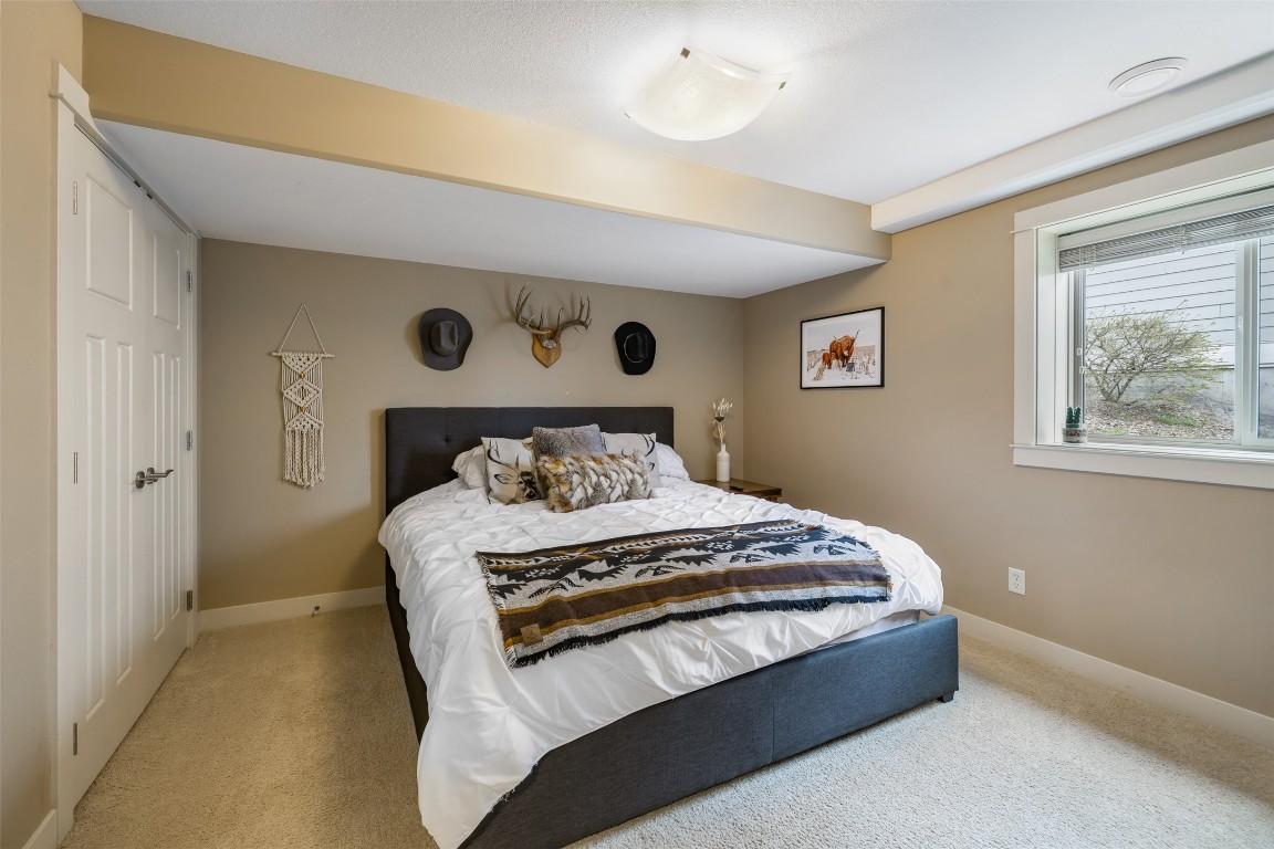 









13044


Lake Hill

Drive,
Lake Country,




BC
V4V 2P1

