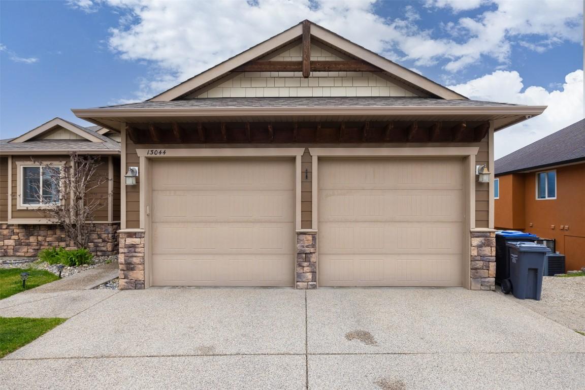 









13044


Lake Hill

Drive,
Lake Country,




BC
V4V 2P1


