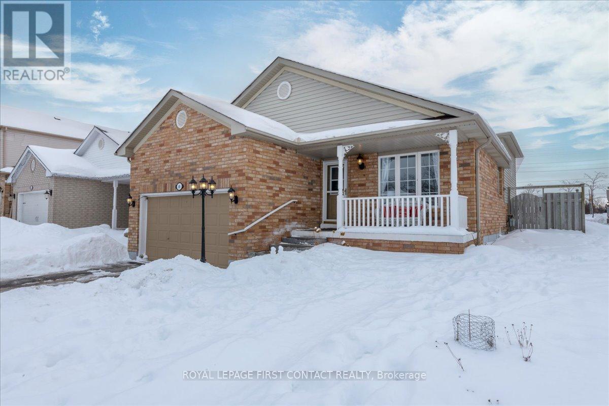 












68 DRAPER CRESCENT

,
Barrie,




Ontario
L4N6B1

