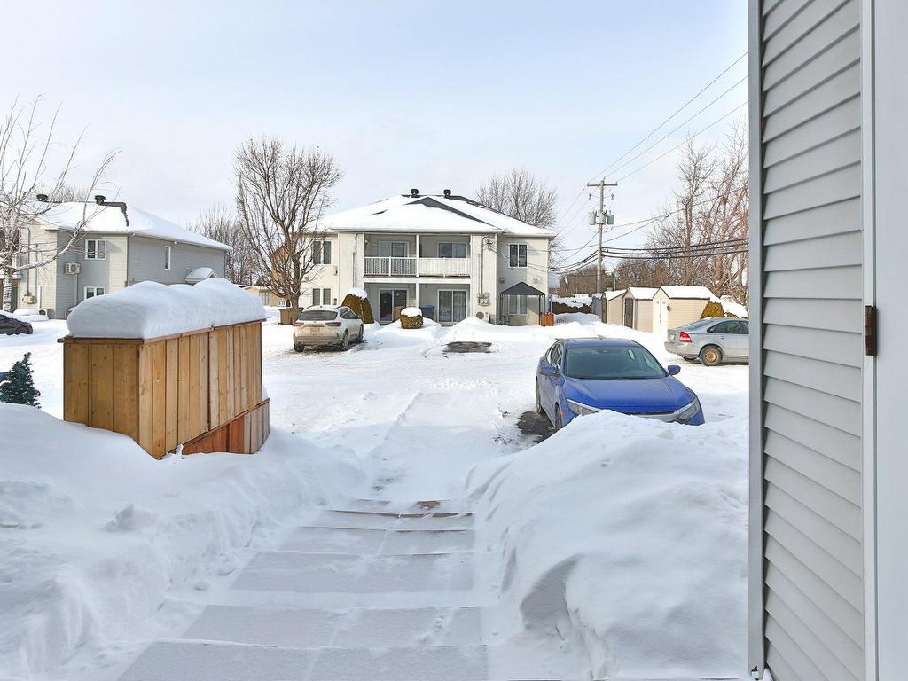 









542


Ch. du Grand-Bernier N.

,
Saint-Jean-sur-Richelieu,




QC
J3B8S6

