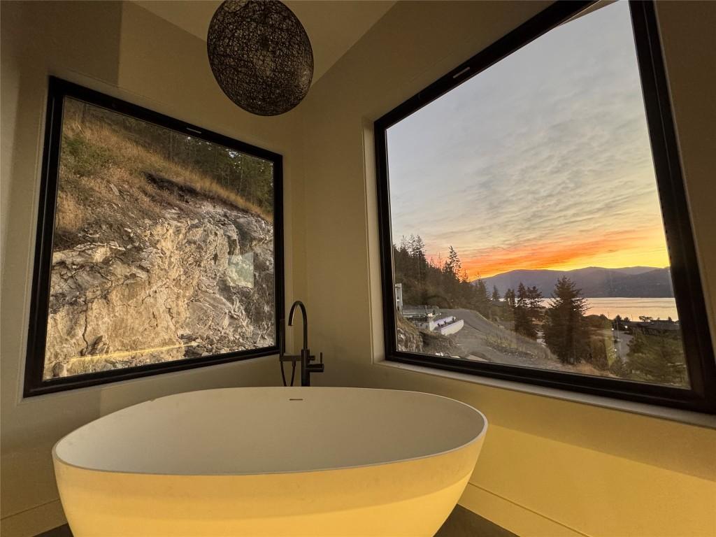 









120


Sunset

Boulevard,
Vernon,




BC
V1H 1T7

