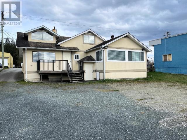 












4507 MANSON AVE

,
Powell River,




British Columbia
V8A3N3

