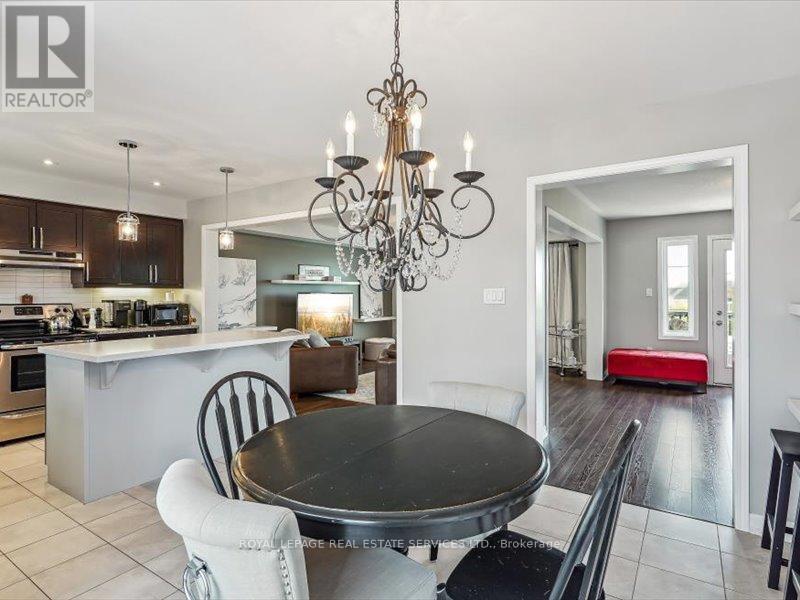 












3 - 3045 GEORGE SAVAGE AVENUE

,
Oakville,




Ontario
L6M0Y8

