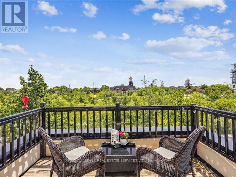 












3 - 3045 GEORGE SAVAGE AVENUE

,
Oakville,




Ontario
L6M0Y8

