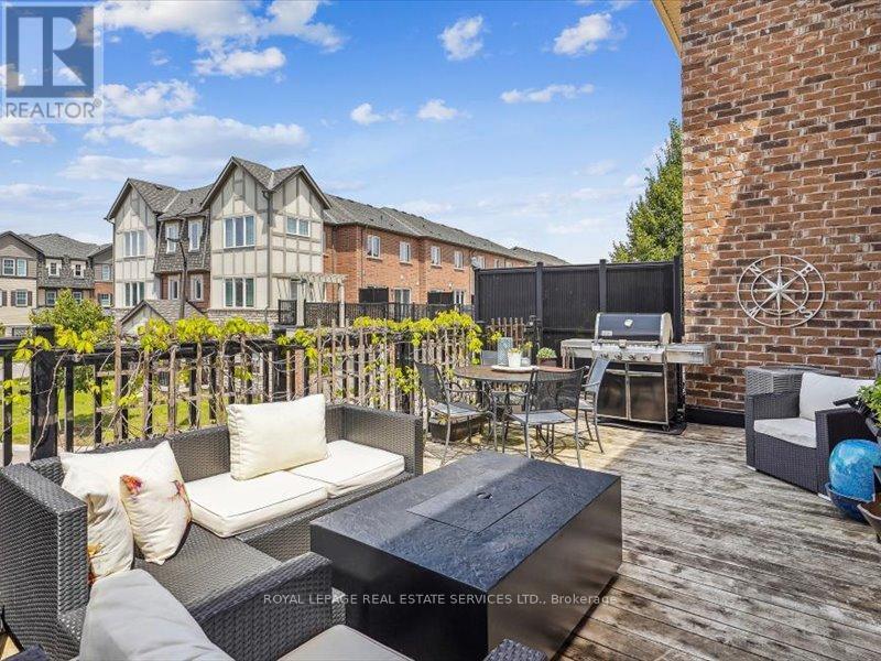 












3 - 3045 GEORGE SAVAGE AVENUE

,
Oakville,




Ontario
L6M0Y8

