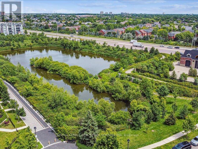 












3 - 3045 GEORGE SAVAGE AVENUE

,
Oakville,




Ontario
L6M0Y8

