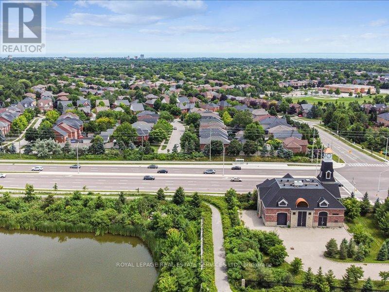 












3 - 3045 GEORGE SAVAGE AVENUE

,
Oakville,




Ontario
L6M0Y8

