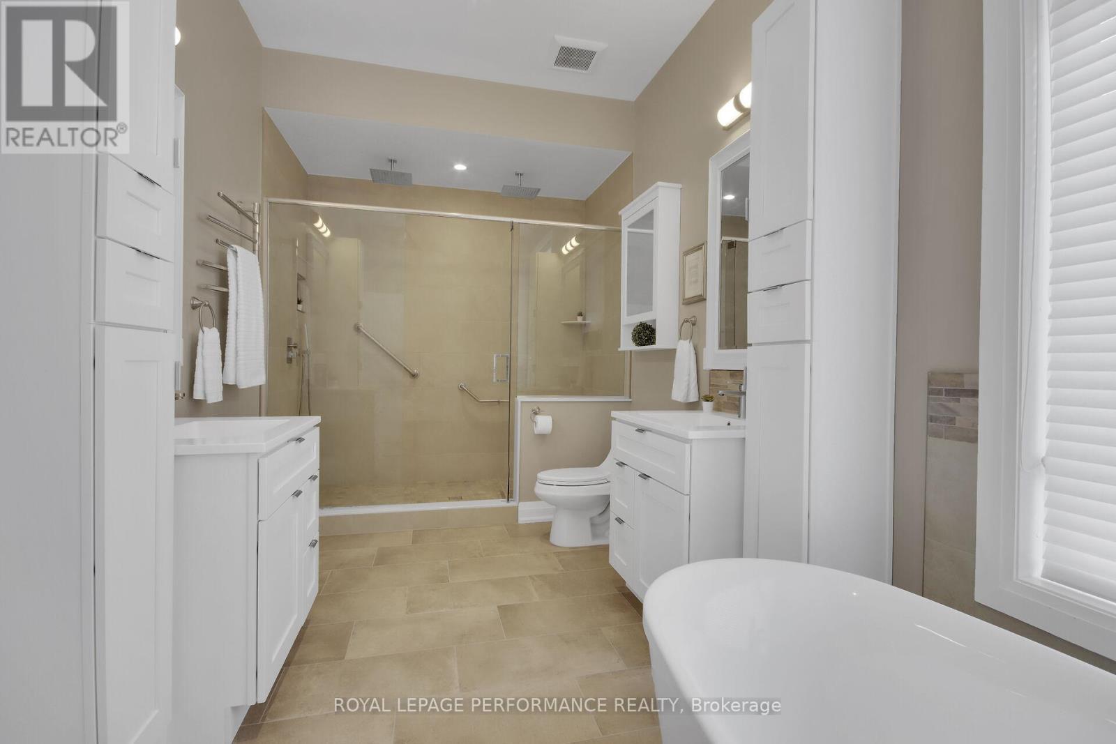 












7412 BLUE WATER CRESCENT

,
Ottawa,




Ontario
K4P0C8

