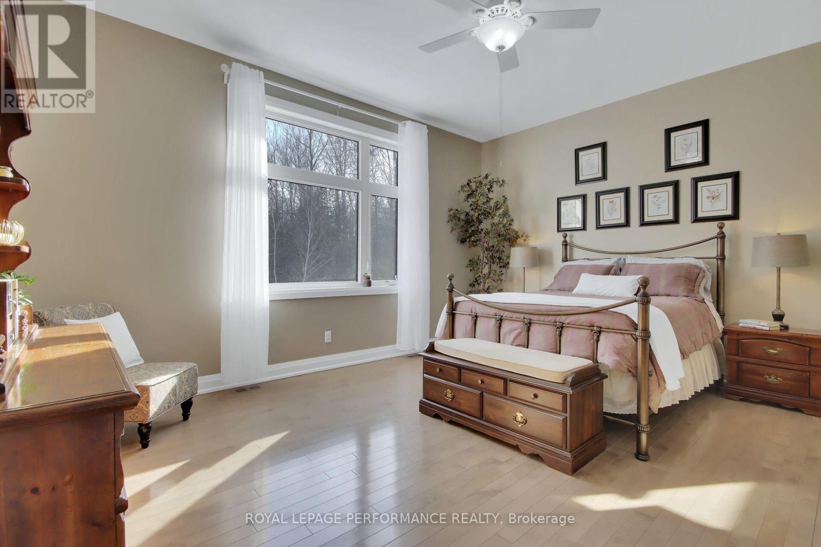 












7412 BLUE WATER CRESCENT

,
Ottawa,




Ontario
K4P0C8

