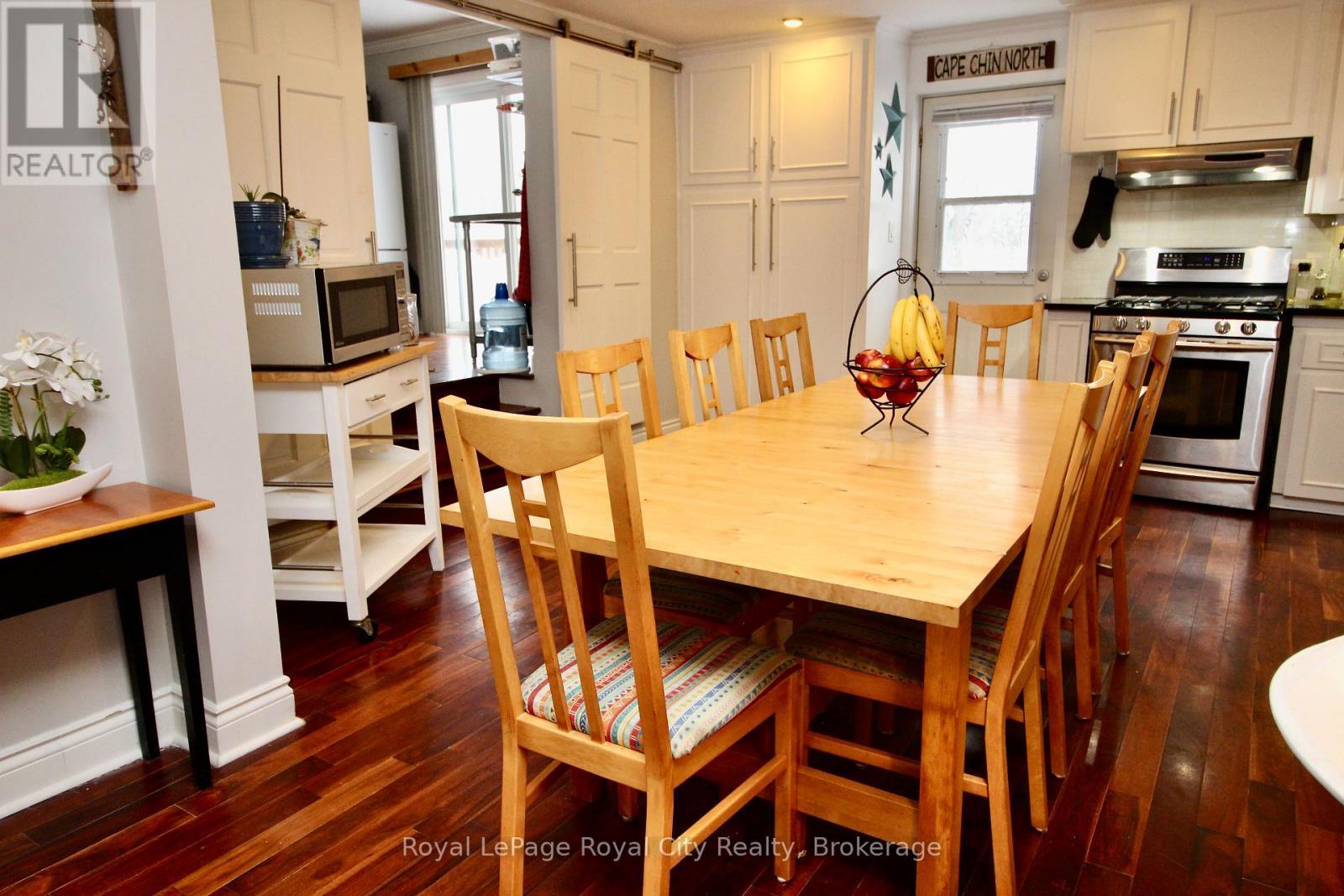 












314 CAPE CHIN ROAD N

,
Northern Bruce Peninsula,




Ontario
N0H1W0

