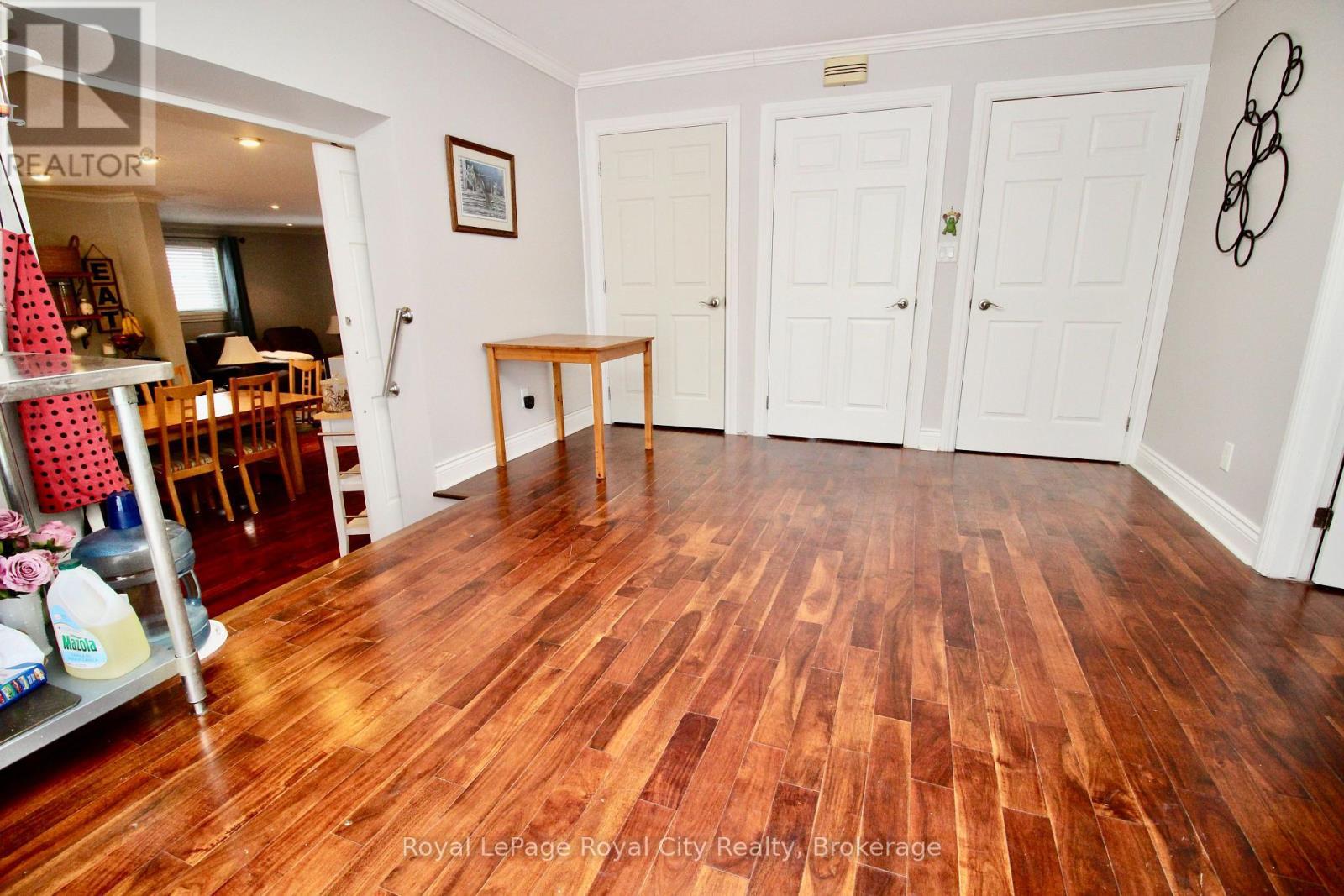 












314 CAPE CHIN ROAD N

,
Northern Bruce Peninsula,




Ontario
N0H1W0

