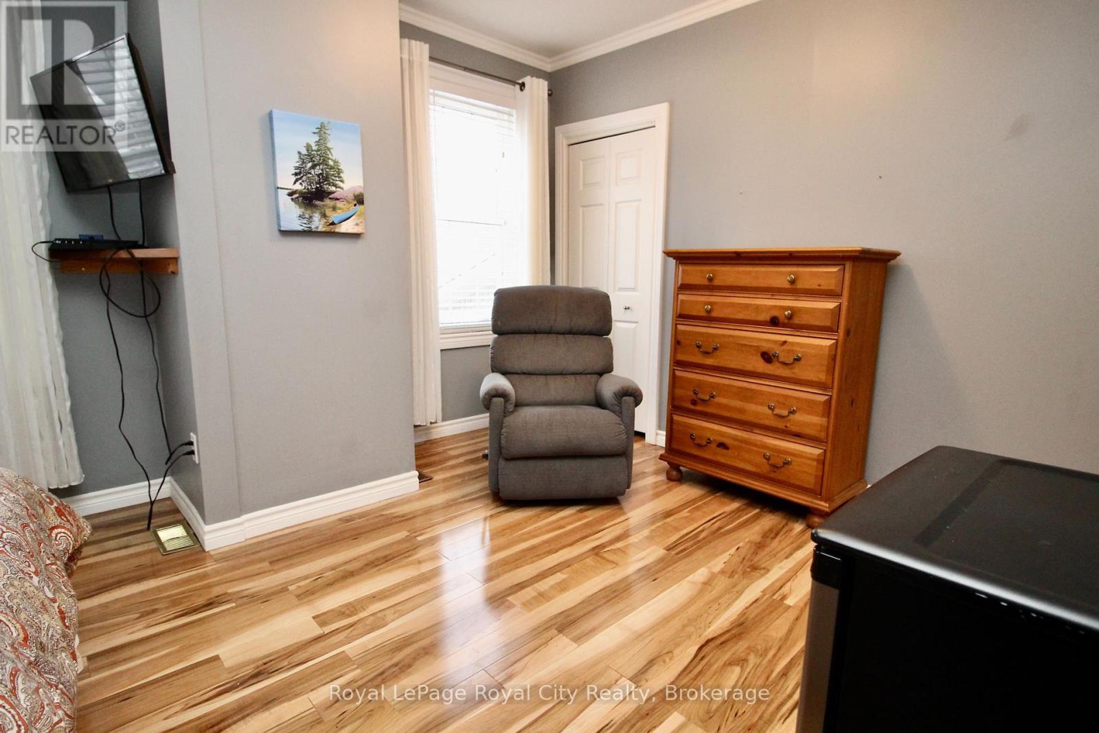 












314 CAPE CHIN ROAD N

,
Northern Bruce Peninsula,




Ontario
N0H1W0

