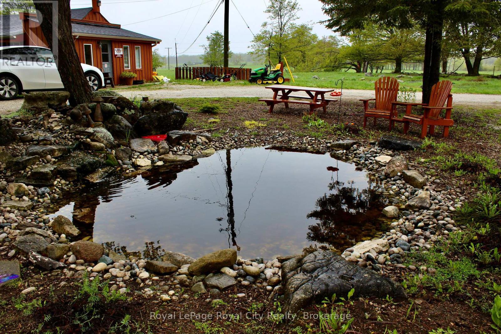 












314 CAPE CHIN ROAD N

,
Northern Bruce Peninsula,




Ontario
N0H1W0

