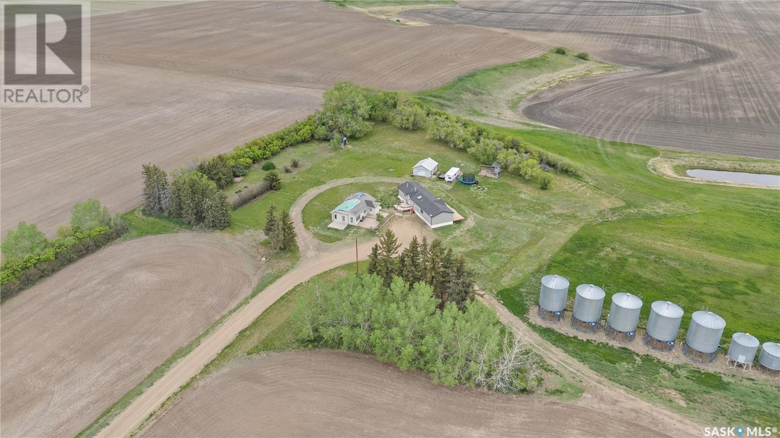 












RM of Gravelbourg Acreage

,
Gravelbourg,




Saskatchewan
S0H1X0

