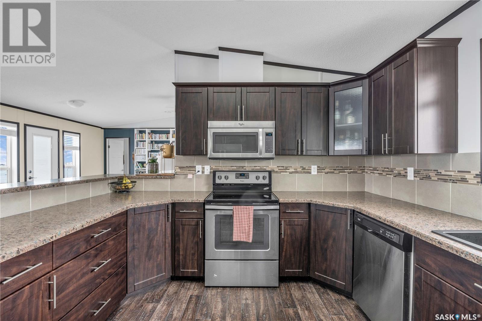 












RM of Gravelbourg Acreage

,
Gravelbourg,




Saskatchewan
S0H1X0

