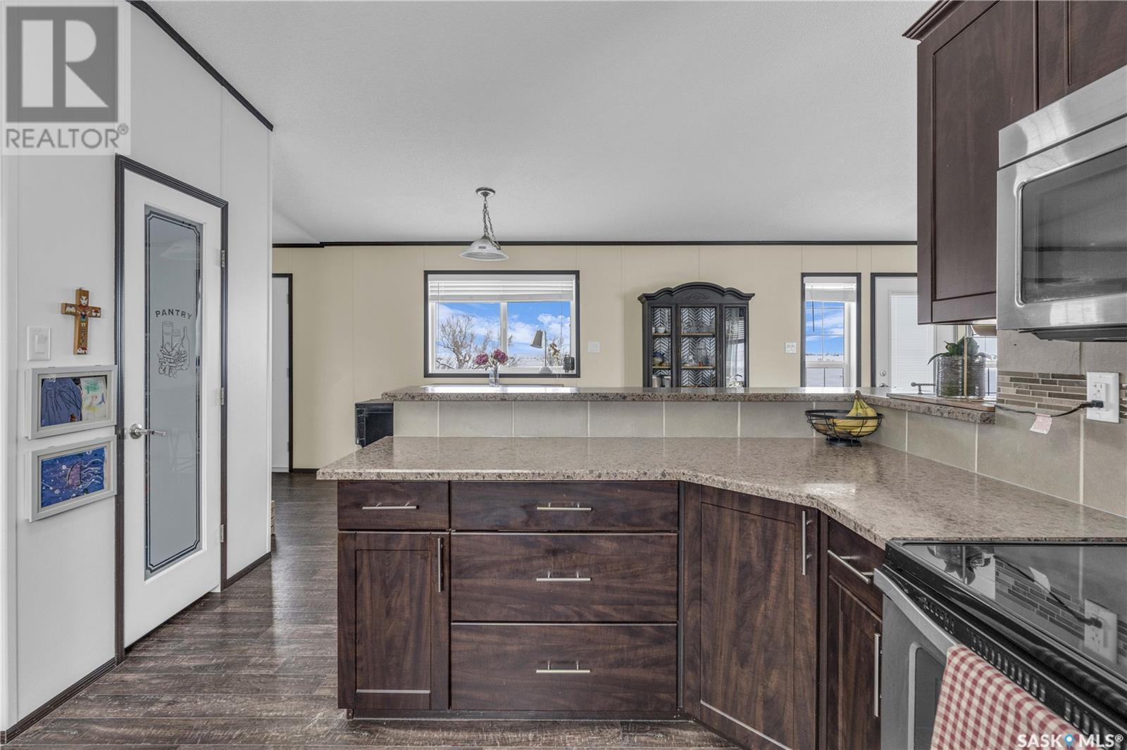 












RM of Gravelbourg Acreage

,
Gravelbourg,




Saskatchewan
S0H1X0

