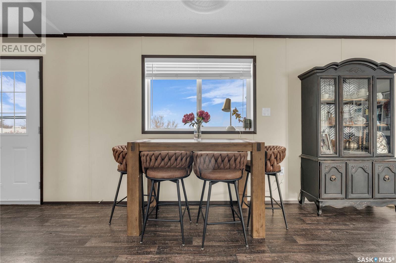 












RM of Gravelbourg Acreage

,
Gravelbourg,




Saskatchewan
S0H1X0


