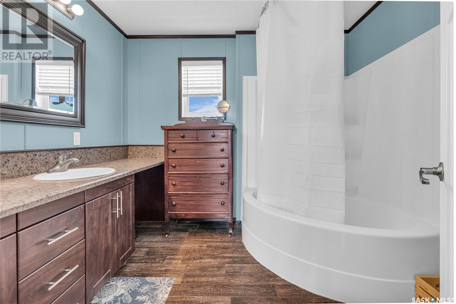 












RM of Gravelbourg Acreage

,
Gravelbourg,




Saskatchewan
S0H1X0

