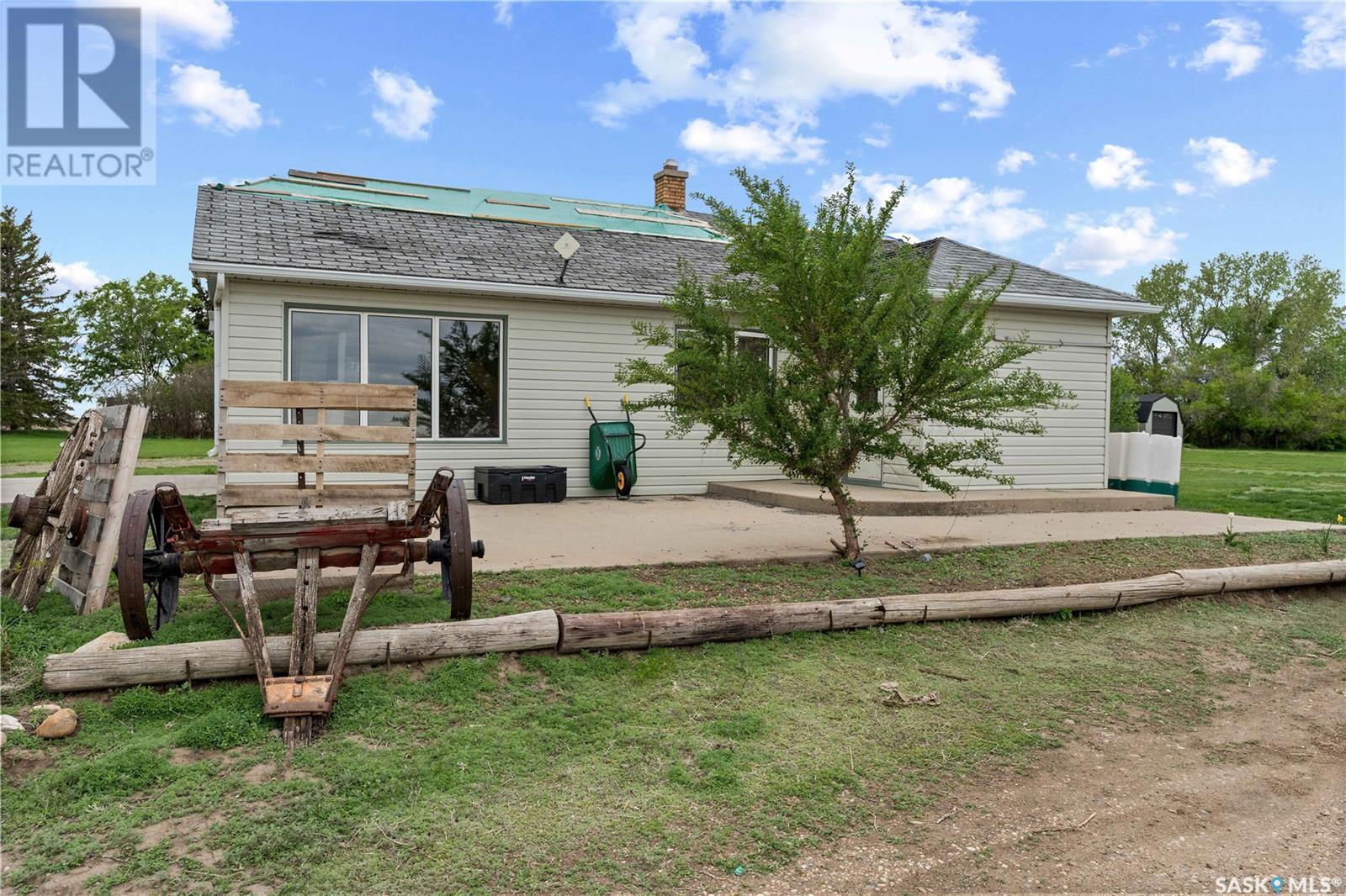 












RM of Gravelbourg Acreage

,
Gravelbourg,




Saskatchewan
S0H1X0


