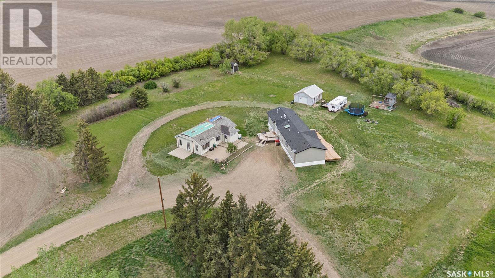 












RM of Gravelbourg Acreage

,
Gravelbourg,




Saskatchewan
S0H1X0

