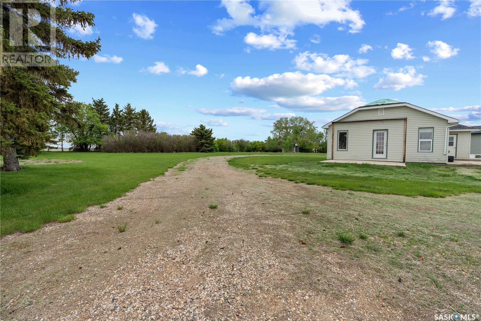 












RM of Gravelbourg Acreage

,
Gravelbourg,




Saskatchewan
S0H1X0

