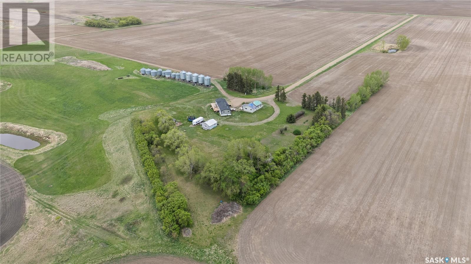 












RM of Gravelbourg Acreage

,
Gravelbourg,




Saskatchewan
S0H1X0


