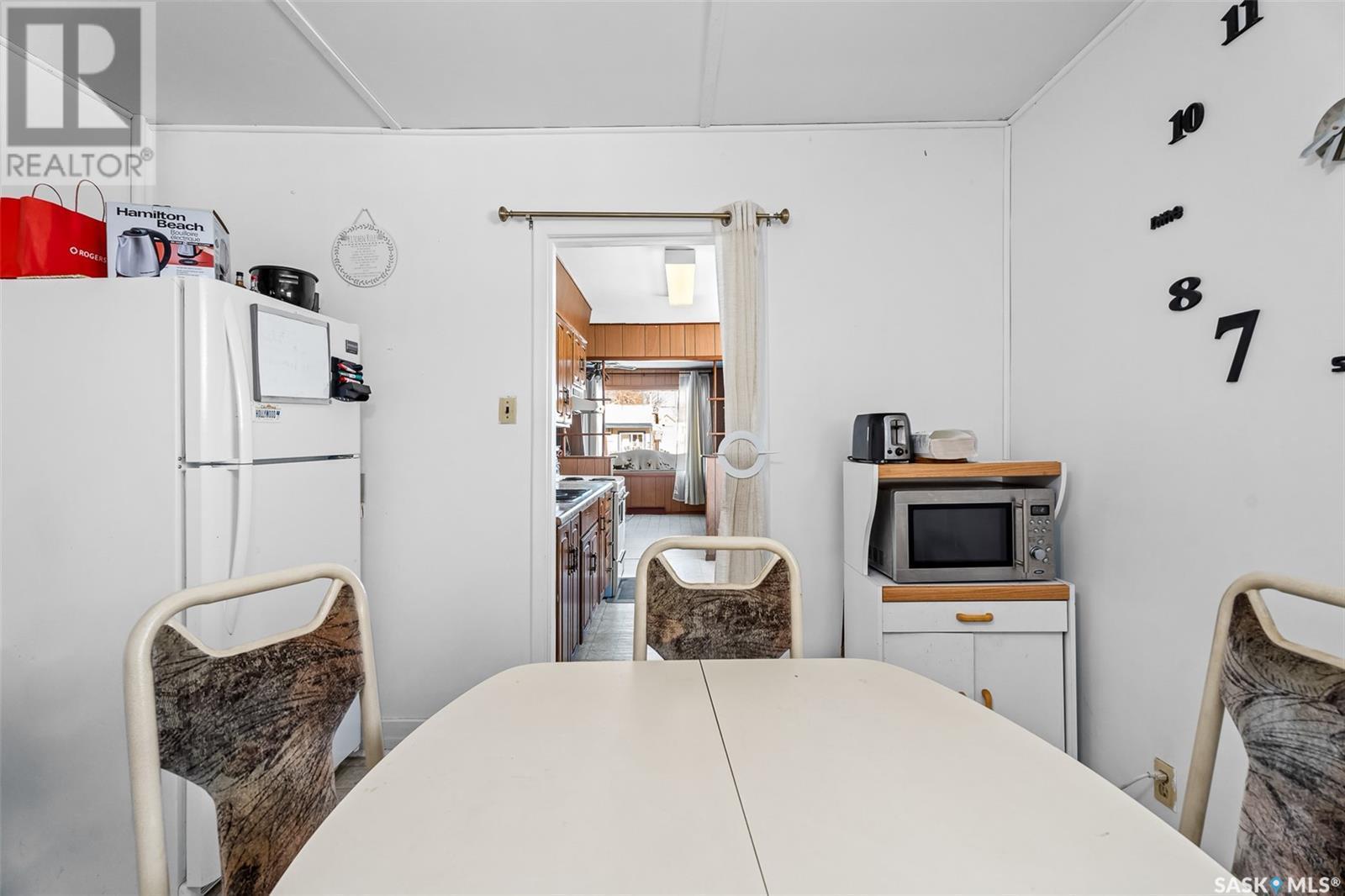 












845 Athabasca STREET E

,
Moose Jaw,




Saskatchewan
S6H0M6

