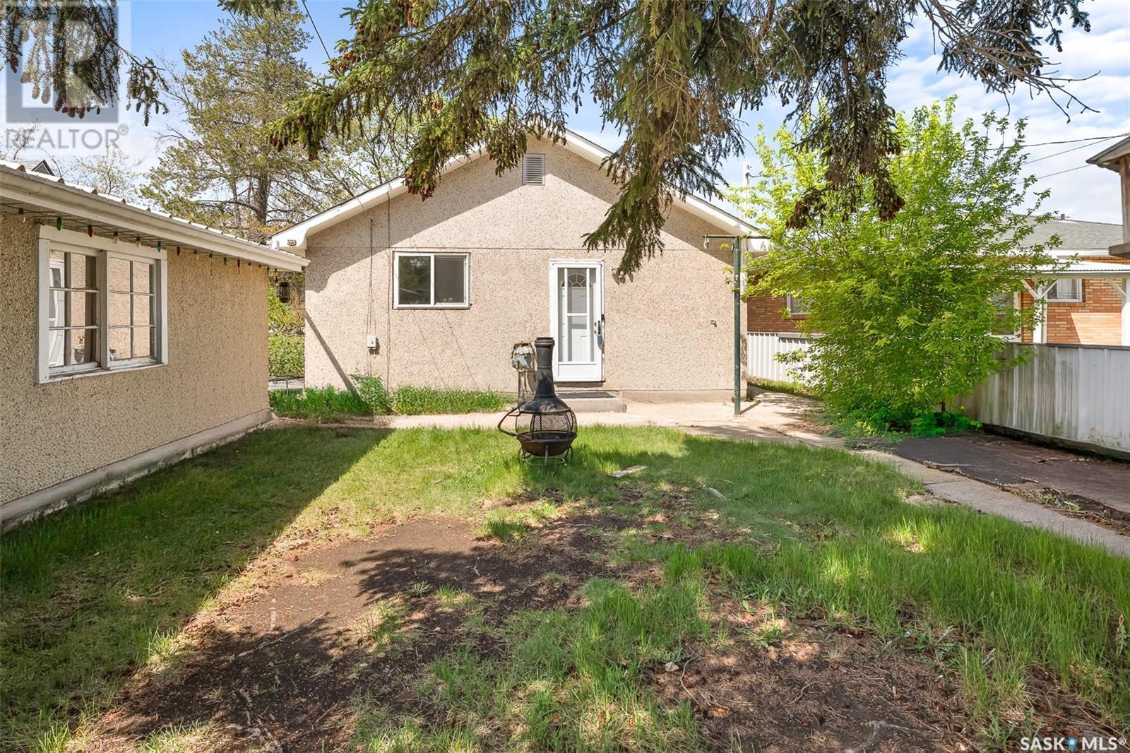 












845 Athabasca STREET E

,
Moose Jaw,




Saskatchewan
S6H0M6

