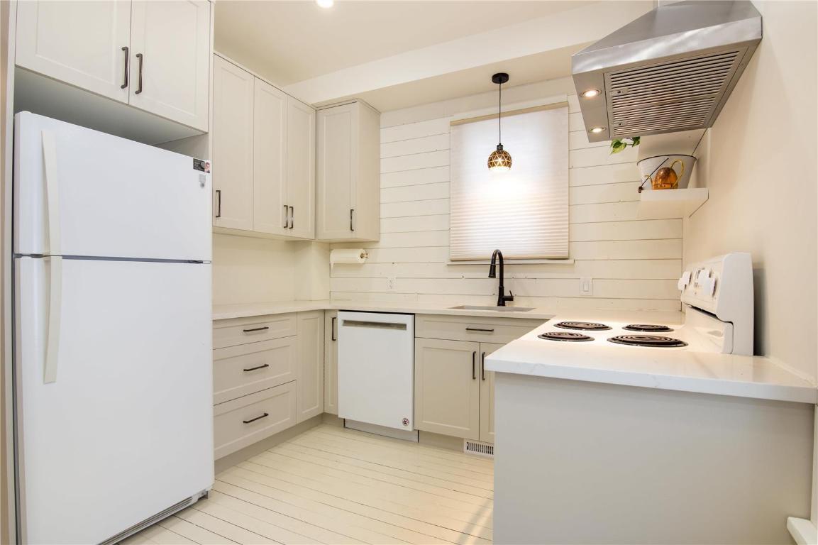 









2142


Shuswap

Avenue,
Lumby,




BC
V0E 2G0

