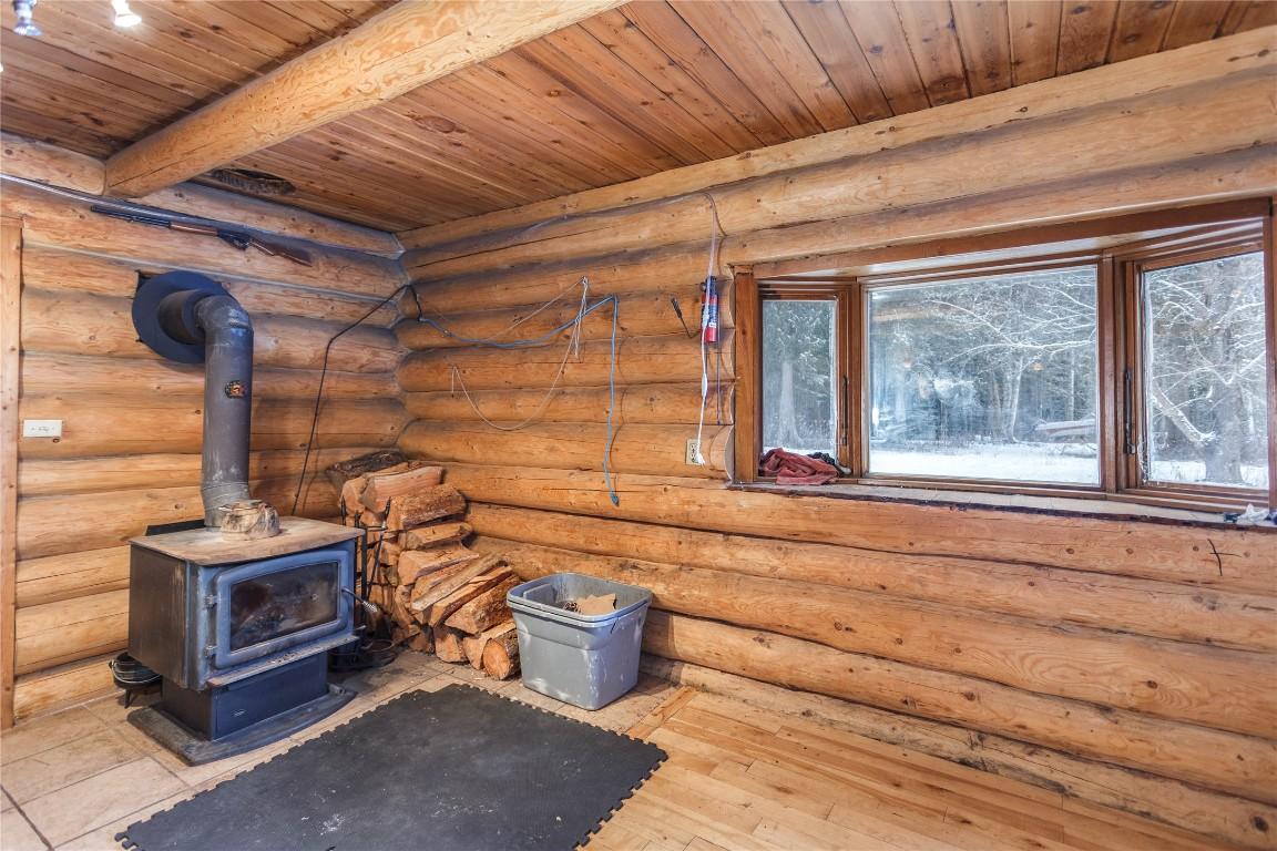 









692


North Fork

Road,
Cherryville,




BC
V0E 2G3

