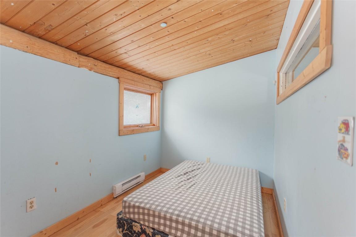 









692


North Fork

Road,
Cherryville,




BC
V0E 2G3

