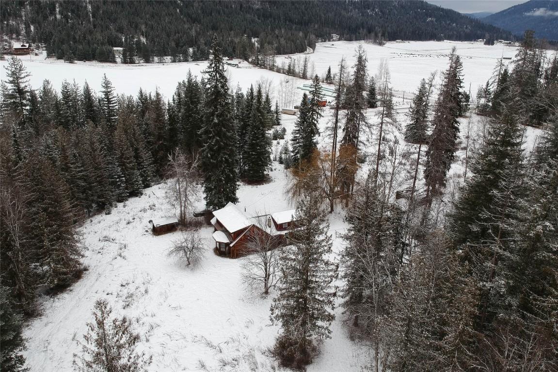 









692


North Fork

Road,
Cherryville,




BC
V0E 2G3

