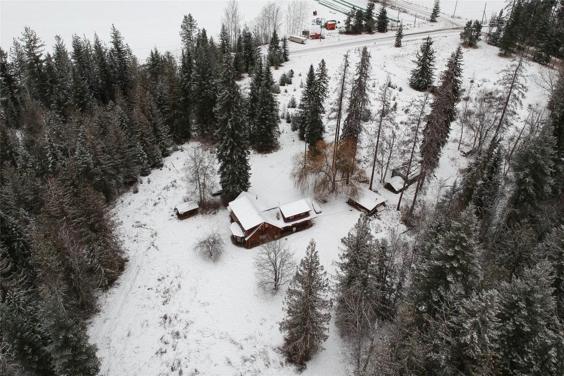 









692


North Fork

Road,
Cherryville,




BC
V0E 2G3

