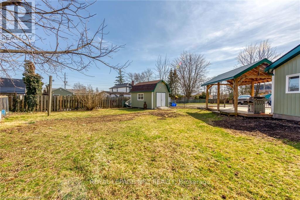 












2076 MAIN STREET N

,
Haldimand,




Ontario
N0A1J0

